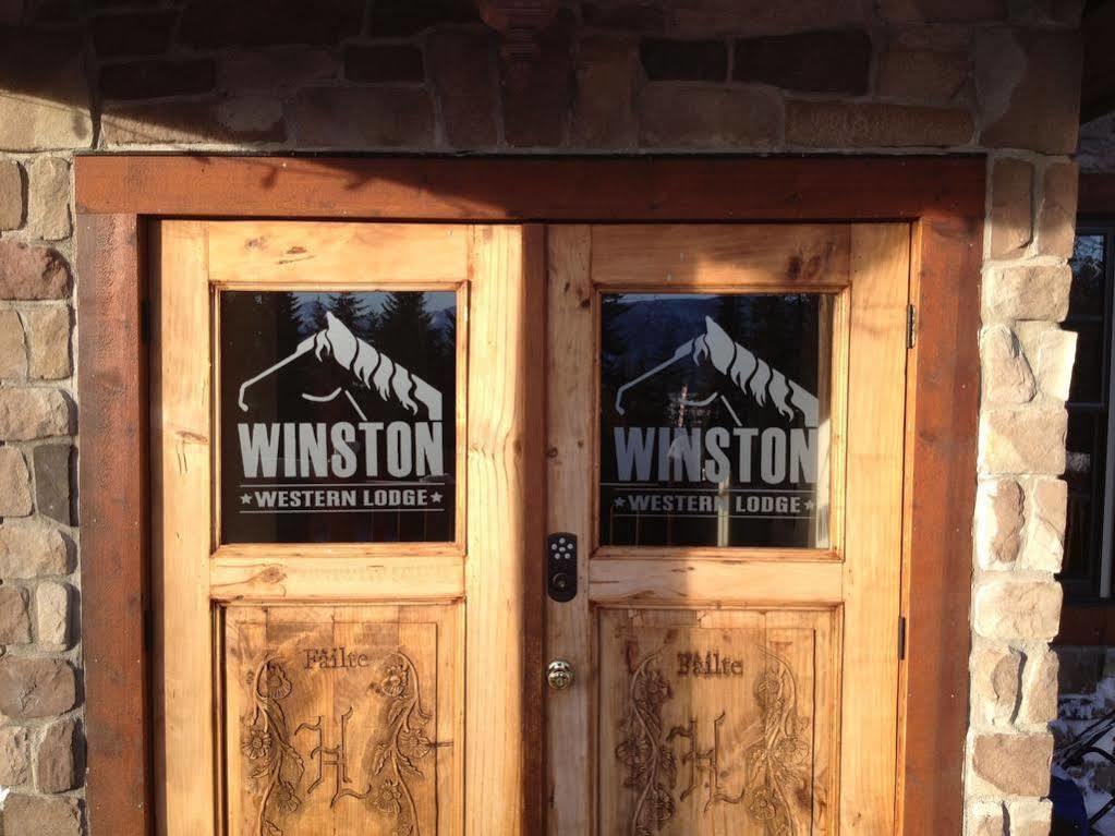 Winston Lodge Golden Exterior photo